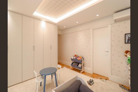 Casa de condomínio à venda com 744m², 4 quartos e 5 vagas