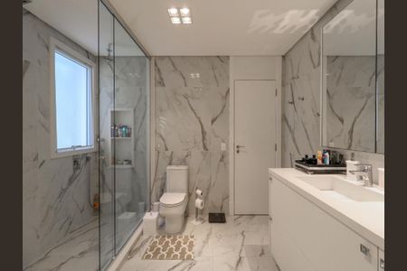 Casa de condomínio à venda com 744m², 4 quartos e 5 vagas