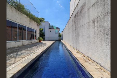 Casa de condomínio à venda com 744m², 4 quartos e 5 vagas