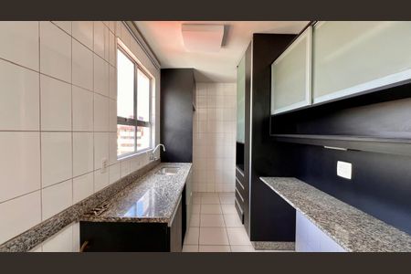 Apartamento à venda com 111m², 3 quartos e 2 vagasCozinha