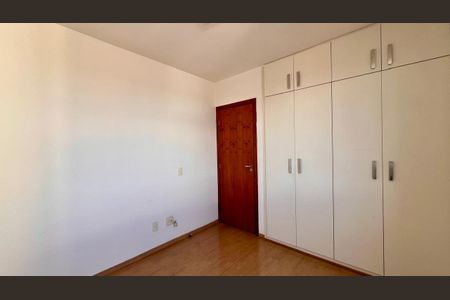 Apartamento à venda com 111m², 3 quartos e 2 vagasQuarto