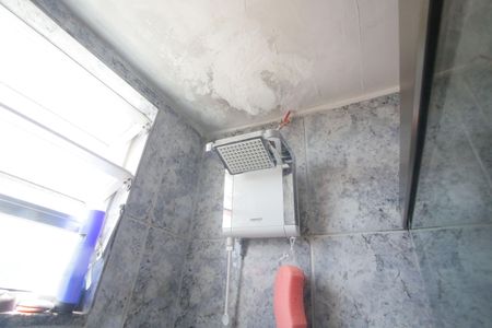 Apartamento à venda com 49m², 2 quartos e sem vaga Apartamento à venda com 49m², 2 quartos e sem vagaBanheiro