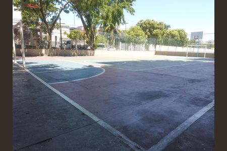 Apartamento à venda com 49m², 2 quartos e sem vaga Apartamento à venda com 49m², 2 quartos e sem vagaQuadra