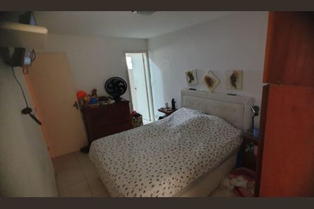 Casa de condomínio à venda com 100m², 3 quartos e 1 vagaQuarto 1