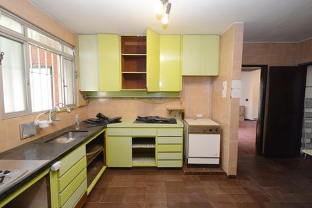 Casa à venda com 450m², 3 quartos e 3 vagasCozinha