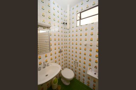 Casa à venda com 450m², 3 quartos e 3 vagasBanheiro