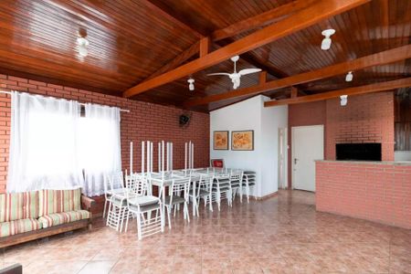 Apartamento à venda com 60m², 2 quartos e 1 vaga Apartamento à venda com 60m², 2 quartos e 1 vagaÁrea comum - Salão de festas