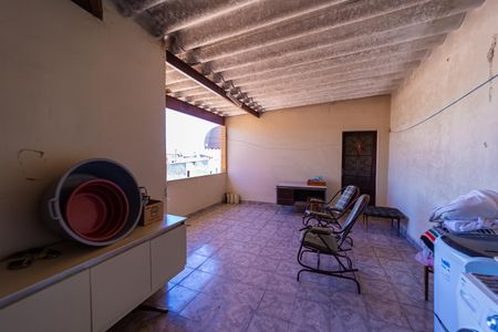 Casa à venda com 170m², 3 quartos e 6 vagasÁrea de Serviço