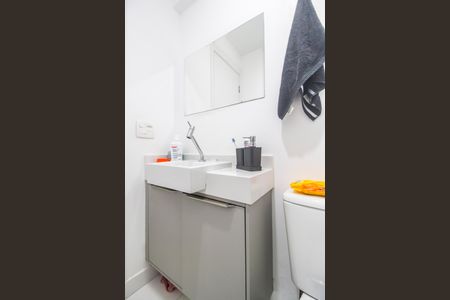 Apartamento à venda com 53m², 1 quarto e 2 vagas Apartamento à venda com 53m², 1 quarto e 2 vagasBanheiro da Suíte