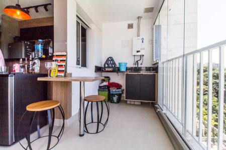 Apartamento à venda com 53m², 1 quarto e 2 vagas Apartamento à venda com 53m², 1 quarto e 2 vagasVaranda