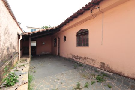 Casa à venda com 360m², 5 quartos e 2 vagasGaragem