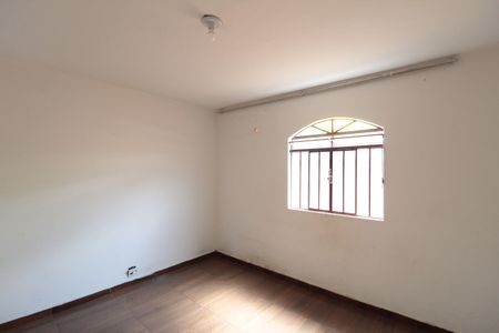 Casa à venda com 360m², 5 quartos e 2 vagasSuite
