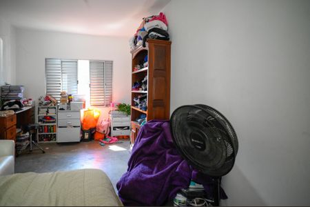 Casa à venda com 300m², 4 quartos e 6 vagas Casa à venda com 300m², 4 quartos e 6 vagasQuarto 3 - Suite