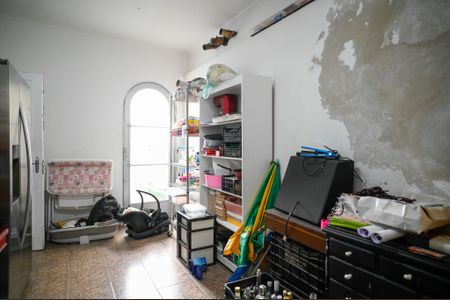 Casa à venda com 300m², 4 quartos e 6 vagas Casa à venda com 300m², 4 quartos e 6 vagasDepósito