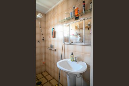 Casa à venda com 300m², 4 quartos e 6 vagas Casa à venda com 300m², 4 quartos e 6 vagasBanheiro do Quarto 2 Suite