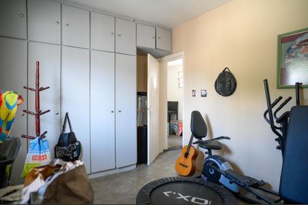 Casa à venda com 300m², 4 quartos e 6 vagas Casa à venda com 300m², 4 quartos e 6 vagasQuarto 4 - Suite