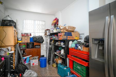 Casa à venda com 300m², 4 quartos e 6 vagas Casa à venda com 300m², 4 quartos e 6 vagasDepósito