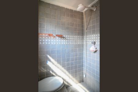 Casa à venda com 300m², 4 quartos e 6 vagas Casa à venda com 300m², 4 quartos e 6 vagasBanheiro do Quarto 3 Suite