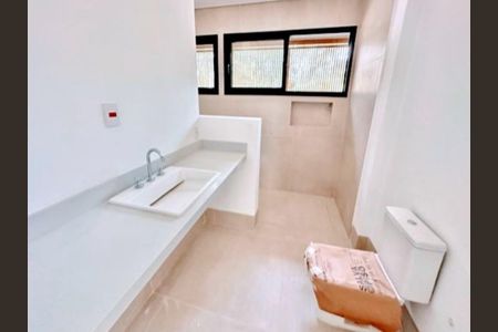 Casa de condomínio à venda com 530m², 4 quartos e 5 vagas