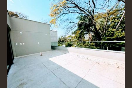 Casa de condomínio à venda com 530m², 4 quartos e 5 vagas