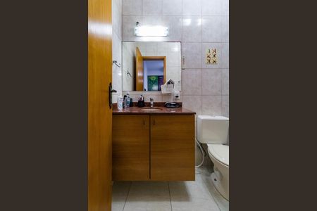 Casa à venda com 358m², 3 quartos e 5 vagas Casa à venda com 358m², 3 quartos e 5 vagasBanheiro da Suíte 1