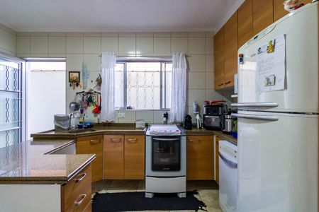 Casa à venda com 358m², 3 quartos e 5 vagas Casa à venda com 358m², 3 quartos e 5 vagasCozinha