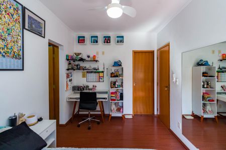 Casa à venda com 358m², 3 quartos e 5 vagas Casa à venda com 358m², 3 quartos e 5 vagasSuíte 3