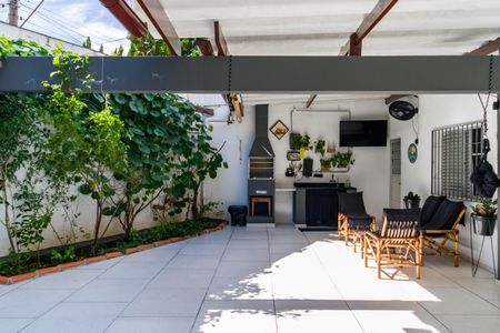 Casa à venda com 358m², 3 quartos e 5 vagas Casa à venda com 358m², 3 quartos e 5 vagasGaragem