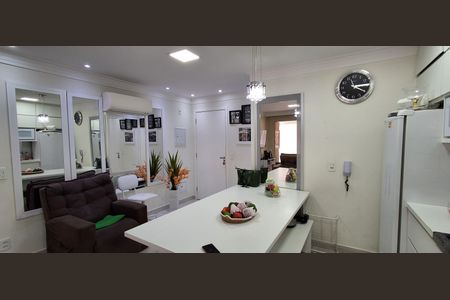 Apartamento à venda com 60m², 2 quartos e 1 vaga Apartamento à venda com 60m², 2 quartos e 1 vagaSala