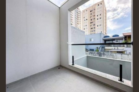 Casa à venda com 150m², 4 quartos e 2 vagas Casa à venda com 150m², 4 quartos e 2 vagasFoto 03