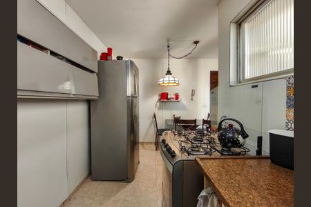 Apartamento à venda com 160m², 4 quartos e sem vaga Apartamento à venda com 160m², 4 quartos e sem vagaCozinha