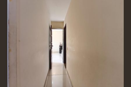 Apartamento à venda com 160m², 4 quartos e sem vaga Apartamento à venda com 160m², 4 quartos e sem vagaCorredor