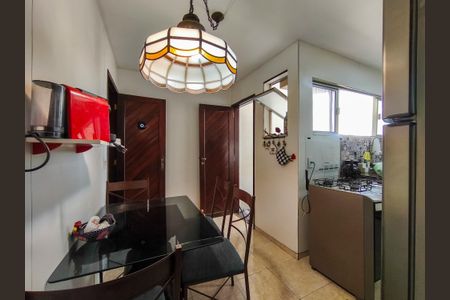 Apartamento à venda com 160m², 4 quartos e sem vaga Apartamento à venda com 160m², 4 quartos e sem vagaCozinha