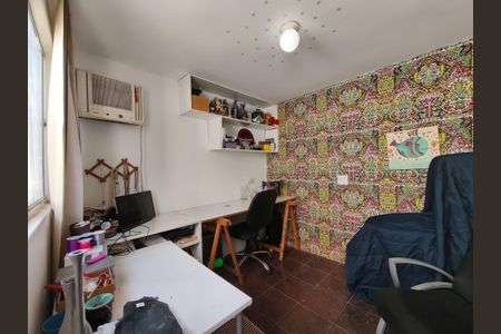 Apartamento à venda com 160m², 4 quartos e sem vaga Apartamento à venda com 160m², 4 quartos e sem vagaQuarto de Serviço