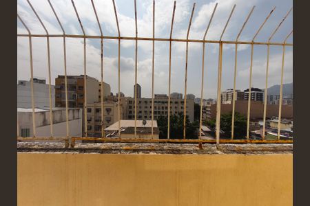 Apartamento à venda com 160m², 4 quartos e sem vaga Apartamento à venda com 160m², 4 quartos e sem vagaVista do Quarto 2