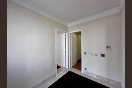 Apartamento à venda com 216m², 3 quartos e 3 vagas Apartamento à venda com 216m², 3 quartos e 3 vagasCopa