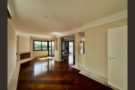 Apartamento à venda com 216m², 3 quartos e 3 vagas Apartamento à venda com 216m², 3 quartos e 3 vagasSala
