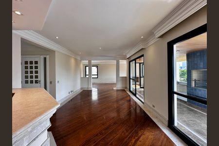 Apartamento à venda com 216m², 3 quartos e 3 vagas Apartamento à venda com 216m², 3 quartos e 3 vagasSala