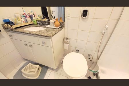 Apartamento à venda com 71m², 2 quartos e 1 vaga