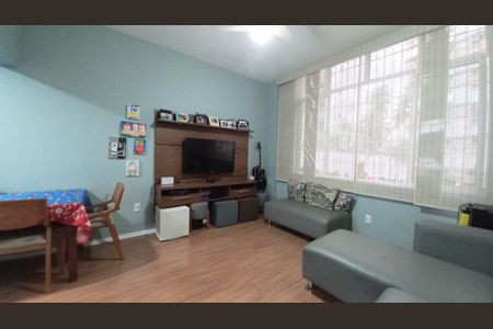 Apartamento à venda com 71m², 2 quartos e 1 vaga