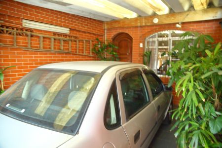 Casa à venda com 173m², 2 quartos e 2 vagasGaragem