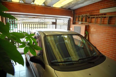 Casa à venda com 173m², 2 quartos e 2 vagasGaragem