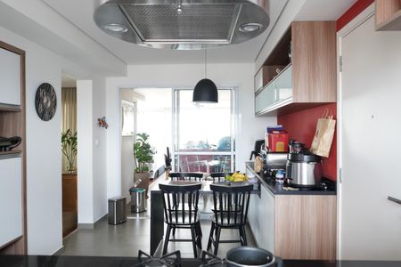 Apartamento à venda com 99m², 3 quartos e 4 vagasCozinha