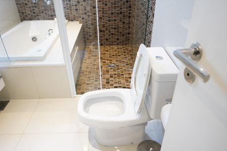 Apartamento à venda com 99m², 3 quartos e 4 vagasBanheiro do Quarto 3