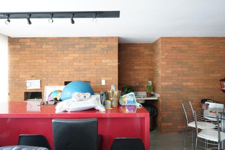 Apartamento à venda com 99m², 3 quartos e 4 vagasvaranda