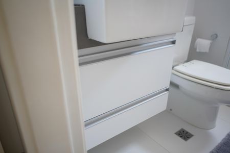 Apartamento à venda com 99m², 3 quartos e 4 vagasBanheiro