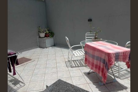 Casa de condomínio à venda com 366m², 5 quartos e 4 vagas