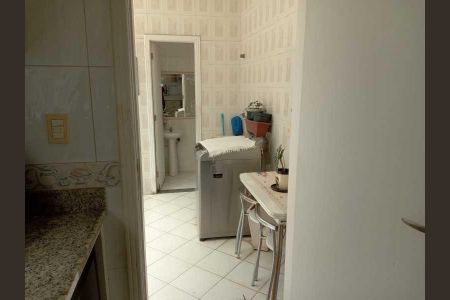 Casa de condomínio à venda com 366m², 5 quartos e 4 vagas