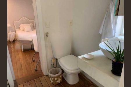 Casa à venda com 290m², 5 quartos e 2 vagas