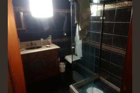 Casa à venda com 338m², 3 quartos e 1 vaga